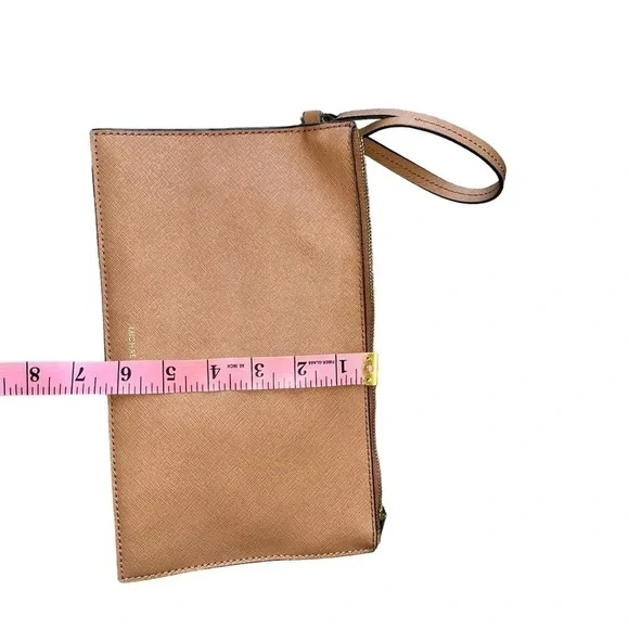 NWOT Michael Kors Leather Caramel/Tan Clutch/Wristlet - Picture 5 of 7